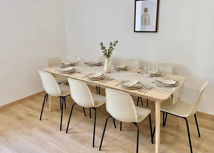 Three Bedroom Near Metro וינה